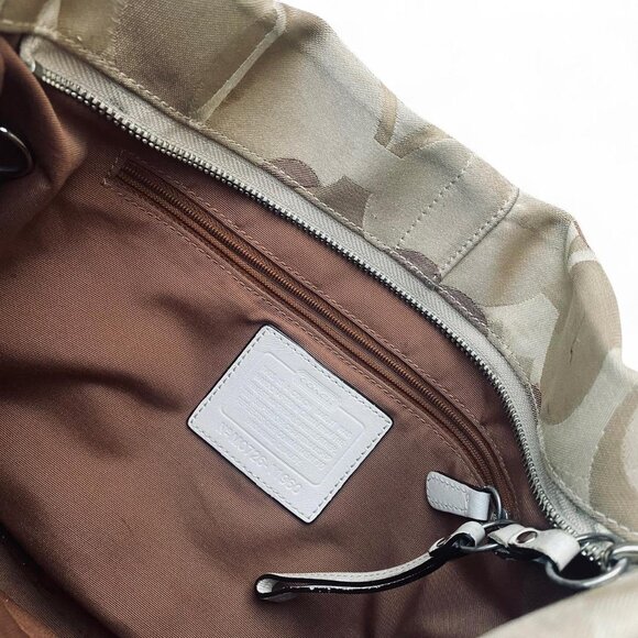 Coach Carly Signature Optic Shoulder Bag - Picture 6 of 8